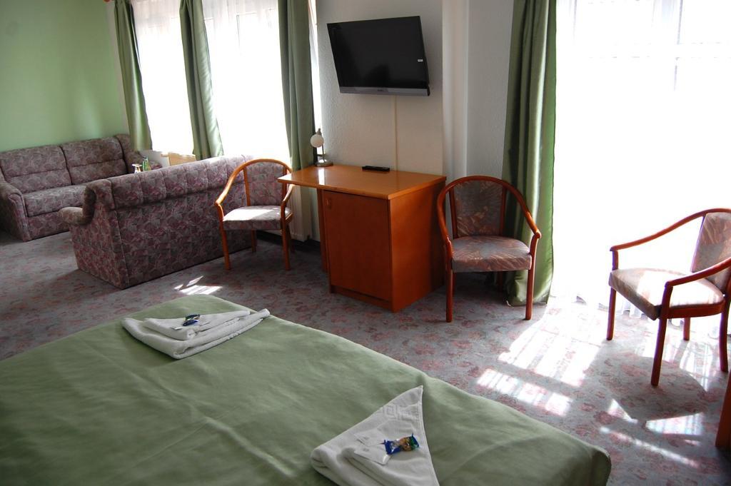 Hotel Am Markt Eckartsberga Zewnętrze zdjęcie