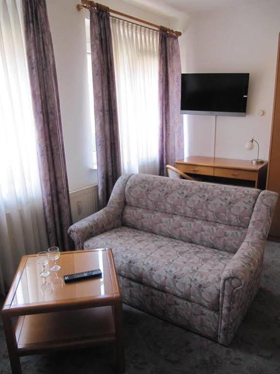 Hotel Am Markt Eckartsberga Zewnętrze zdjęcie